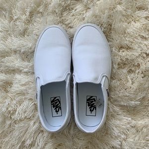 NEVER WORN white slip-on vans!!!
